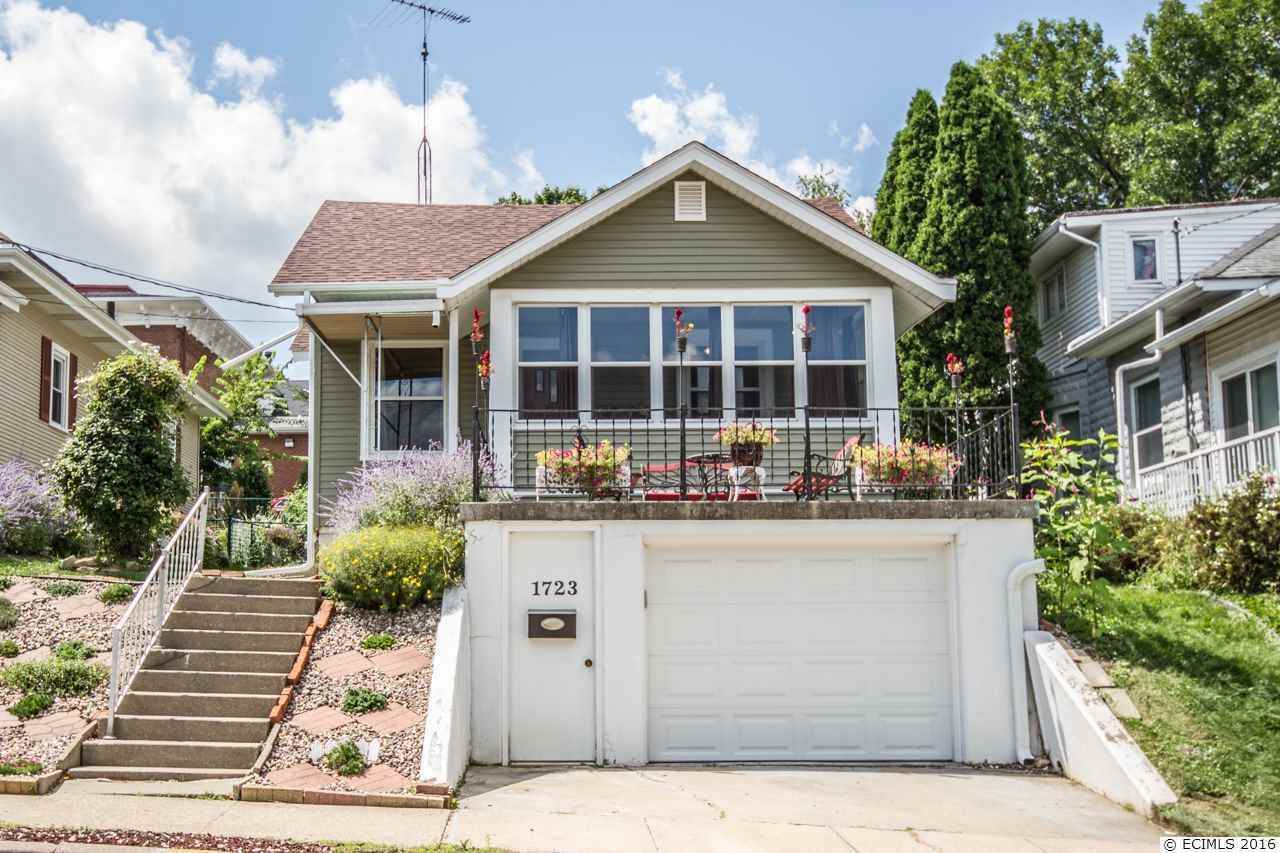 1723 Lawndale Street - Photo 1