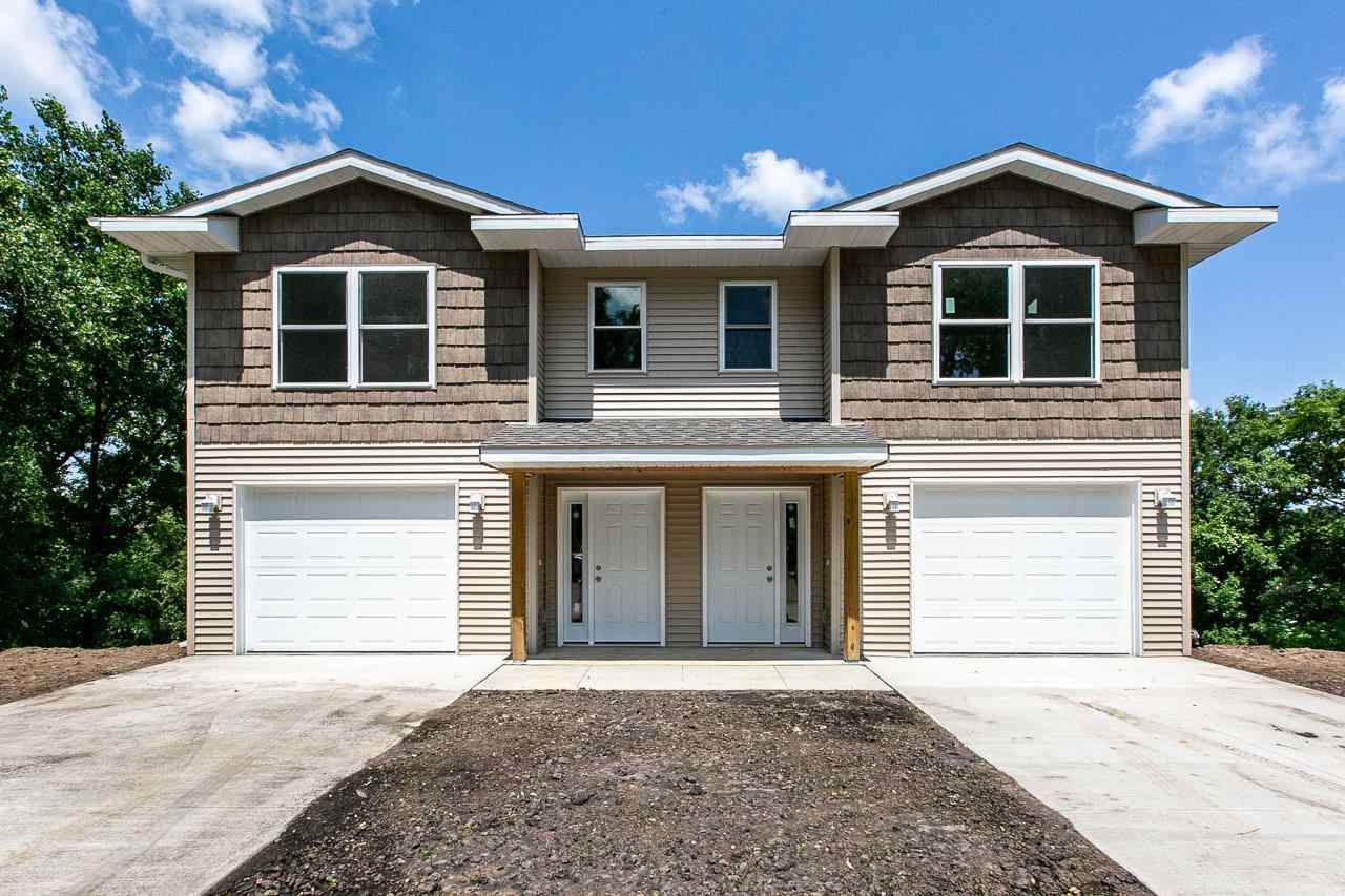 867 Oak Street - Photo 1