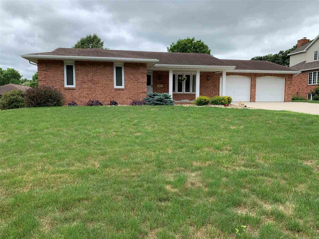 137 13th Avenue - Photo 1
