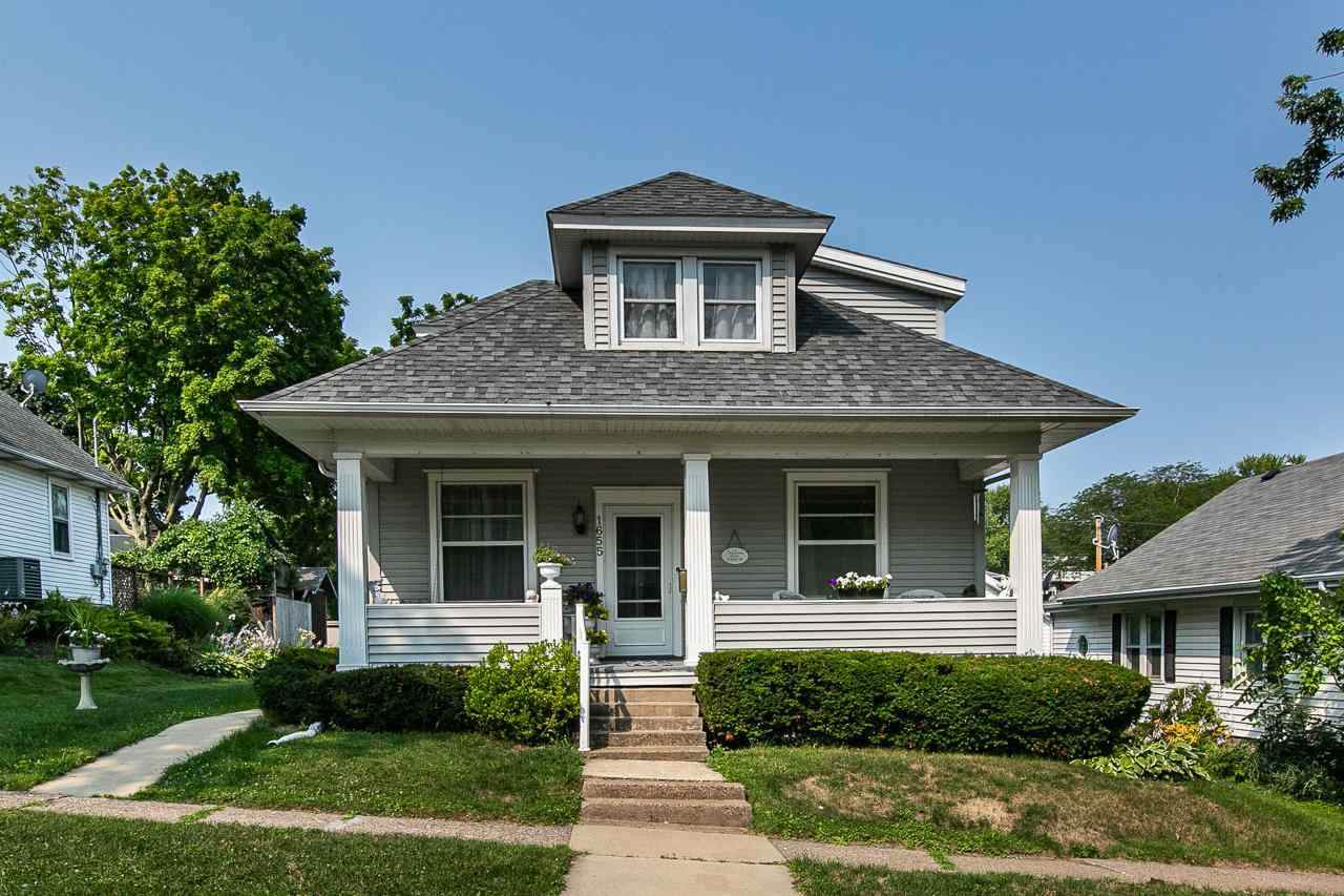 1655 Ashton Place - Photo 1