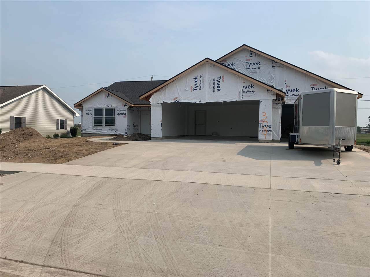 309 Fairview Drive - Photo 1