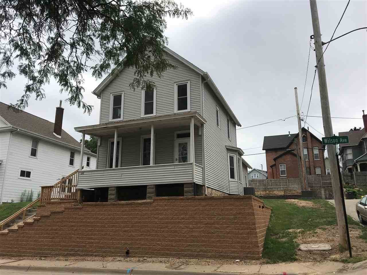 1091 Wilson Avenue - Photo 1