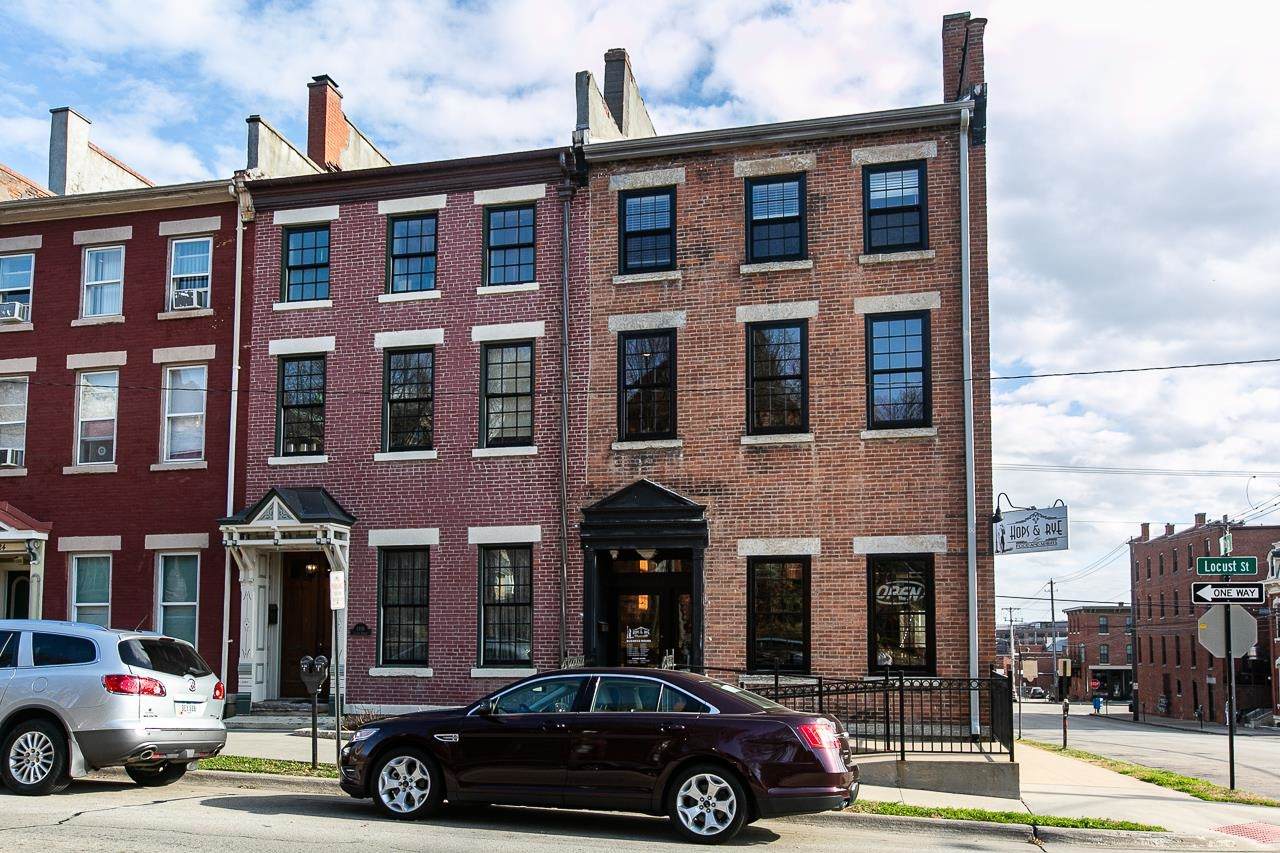 1108 Locust Street - Photo 1