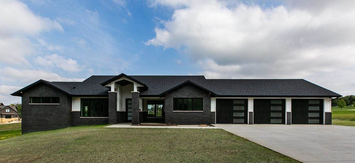 11076 Thunder Hills Road - Photo 1
