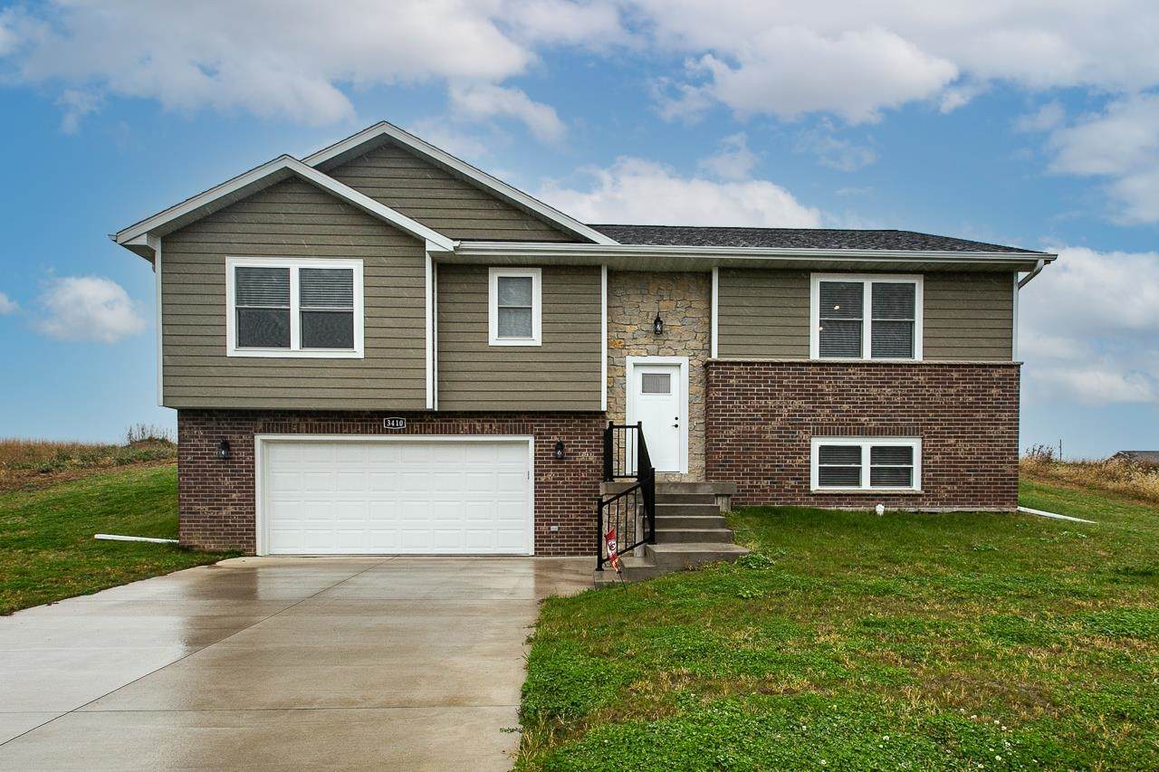 3410 Amandas Way - Photo 1