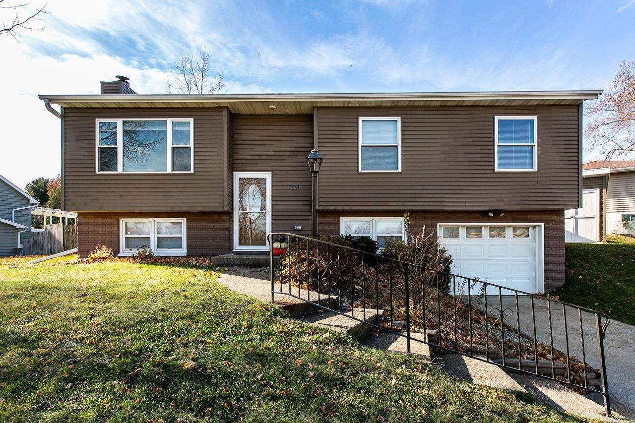 2661 Marywood Drive - Photo 1