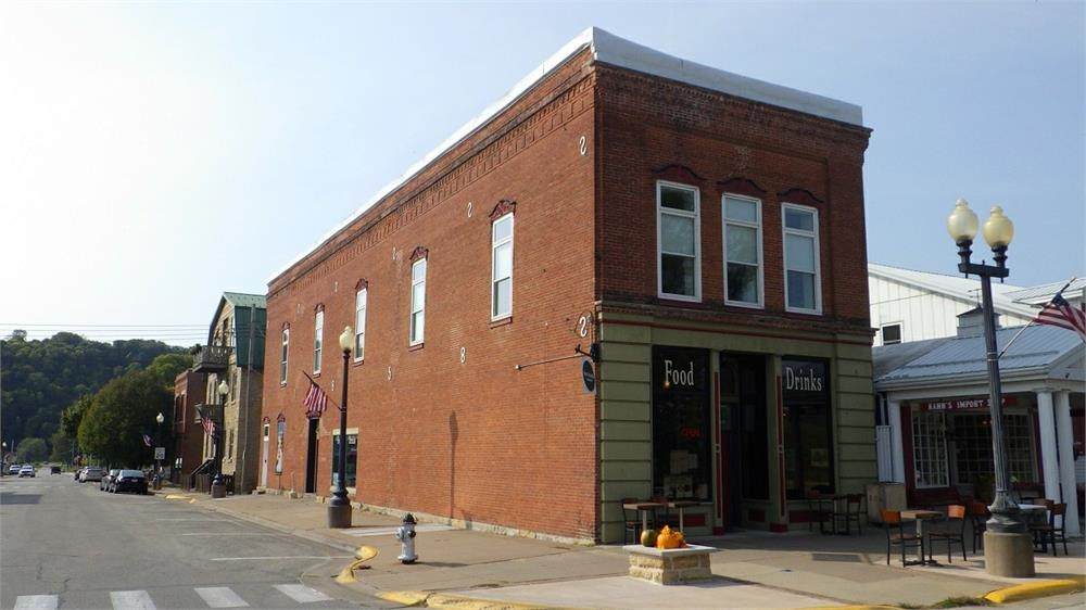 7 Schiller Street - Photo 1