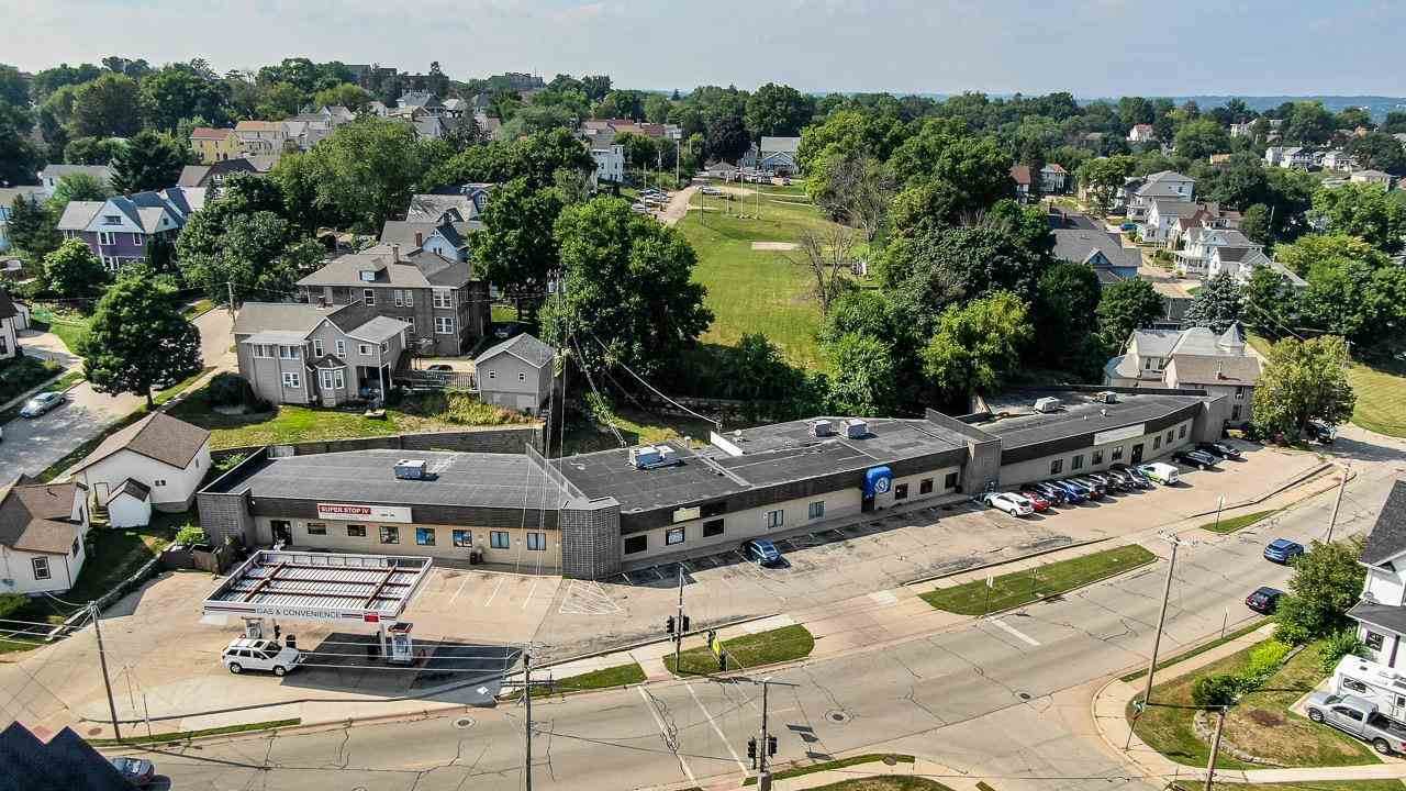 535 Hill Street - Photo 1