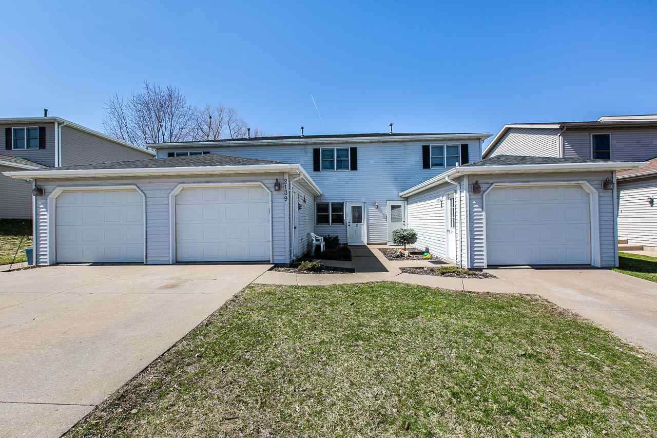 2139 Hummingbird Drive - Photo 1