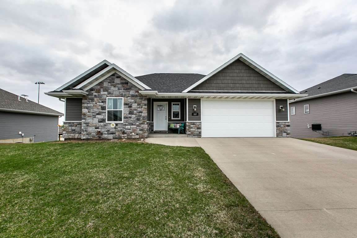 317 Bryn Drive - Photo 1
