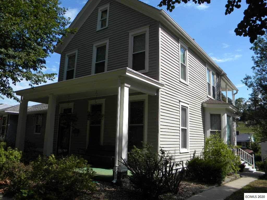 2636 Queen Street - Photo 1