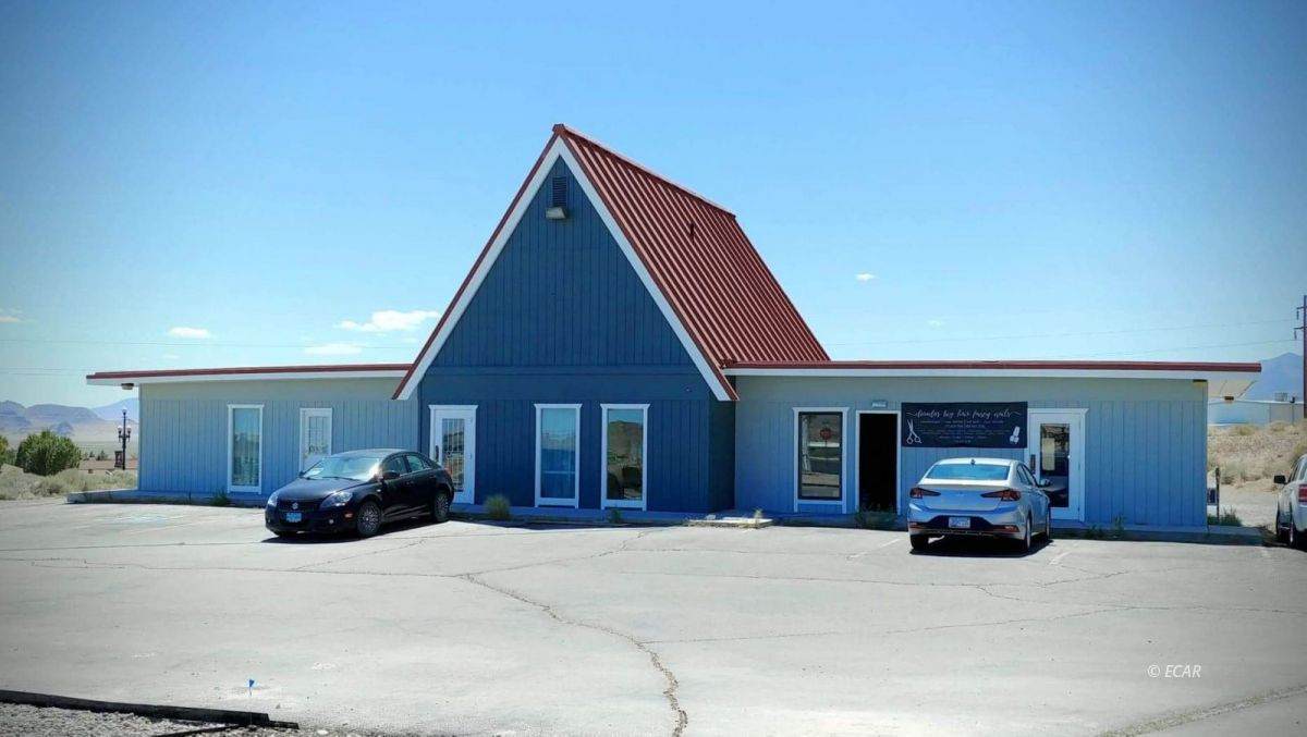 885 N Pueblo Boulevard - Photo 1