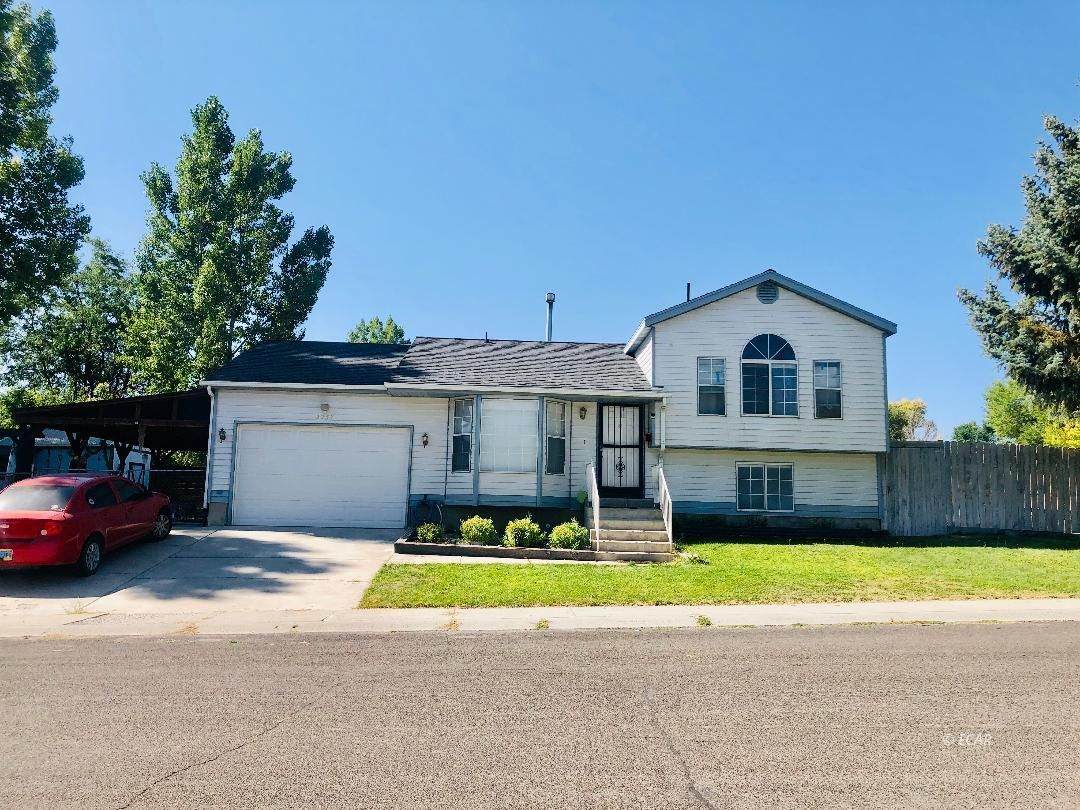 2257 Hollow Drive - Photo 1