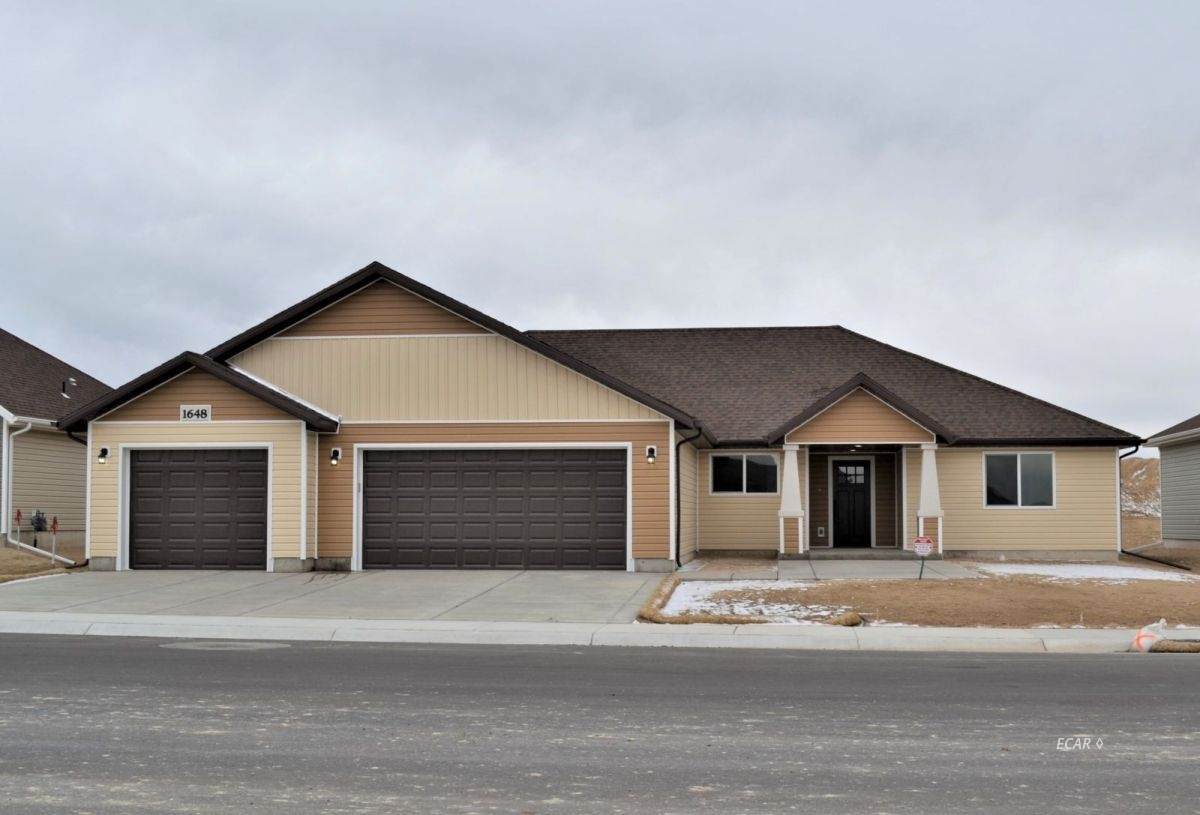 406 Lyndhurst Drive - Photo 1