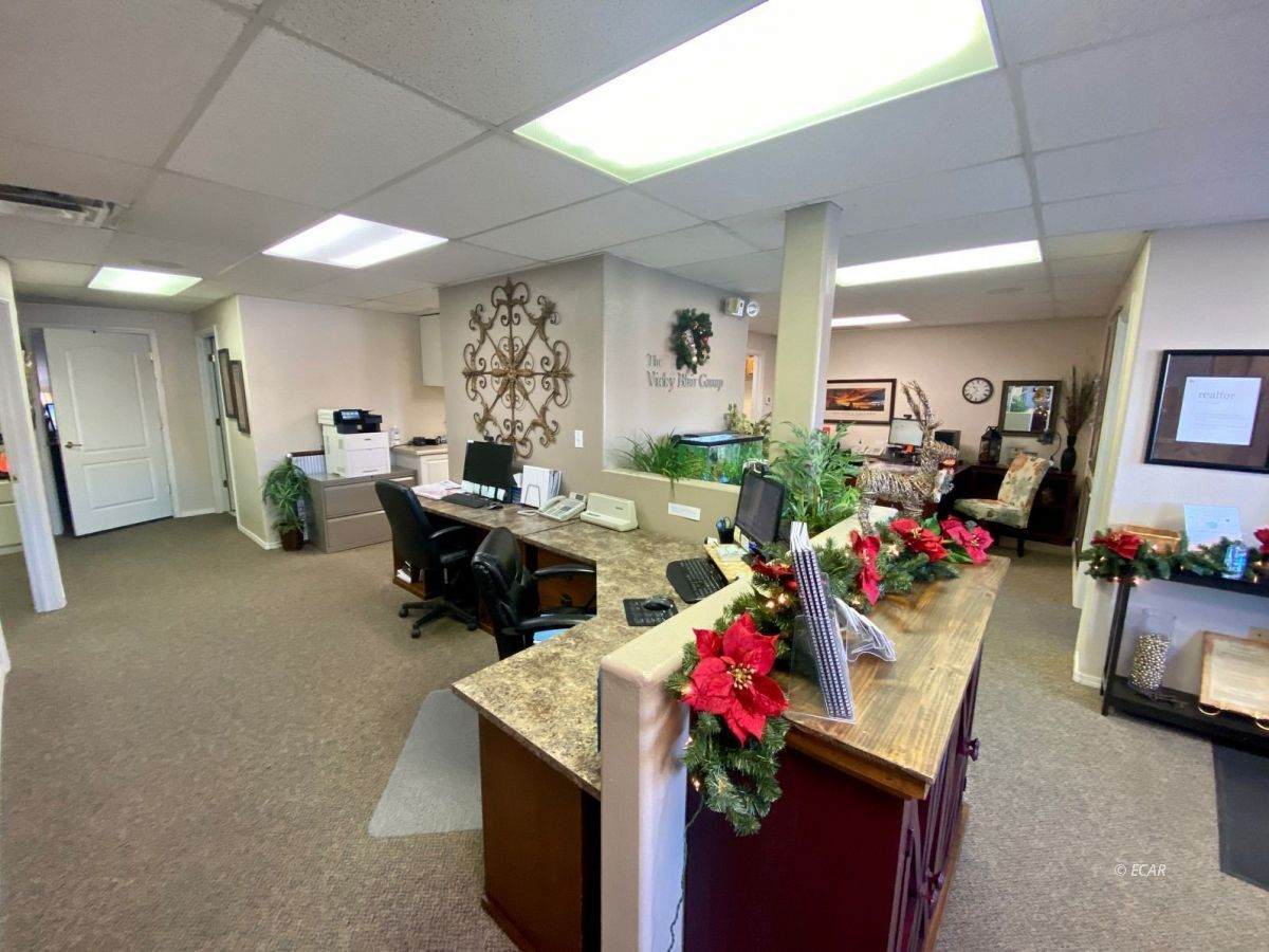 526 Idaho Street - Photo 1