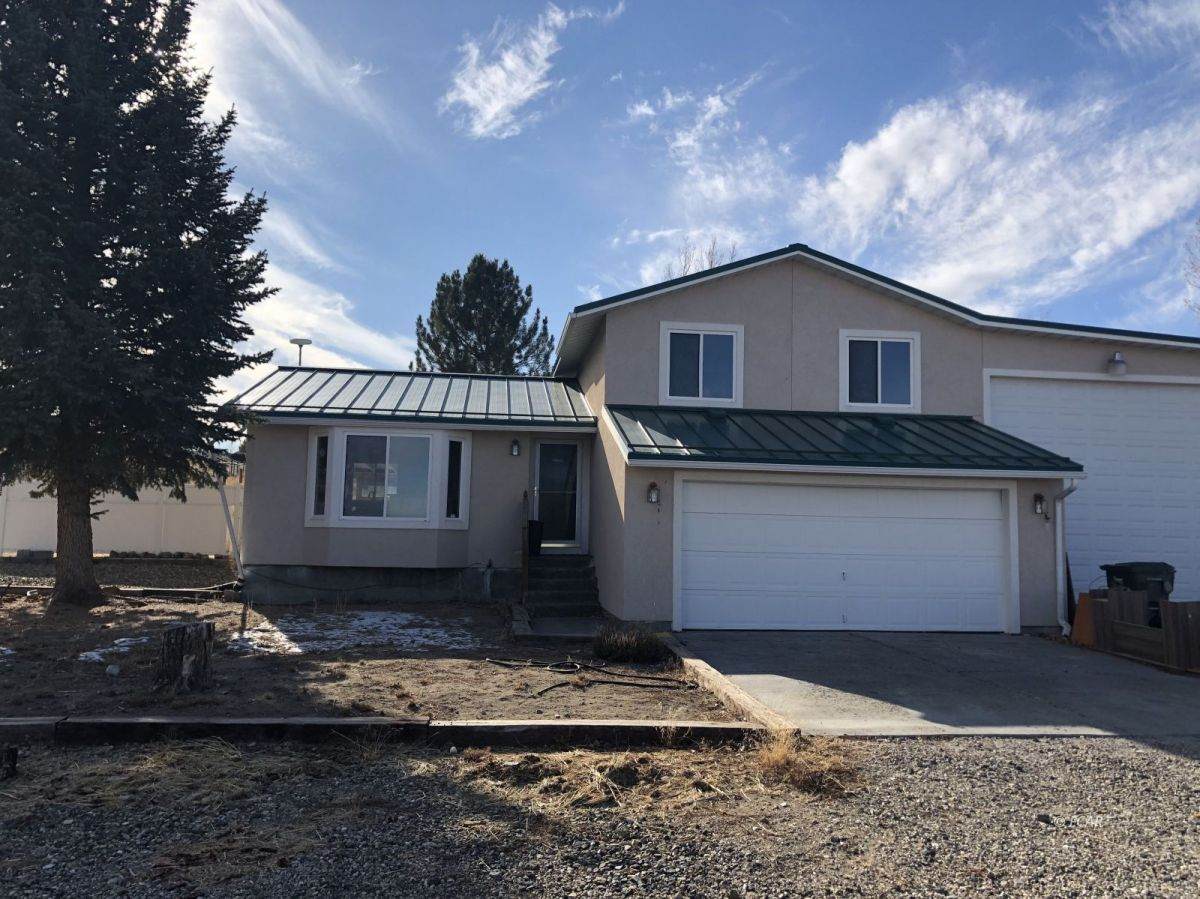 514 Spring Creek Parkway - Photo 1
