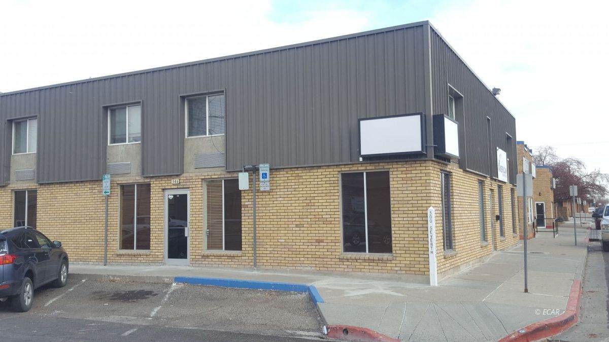 346 7th Street - Photo 1