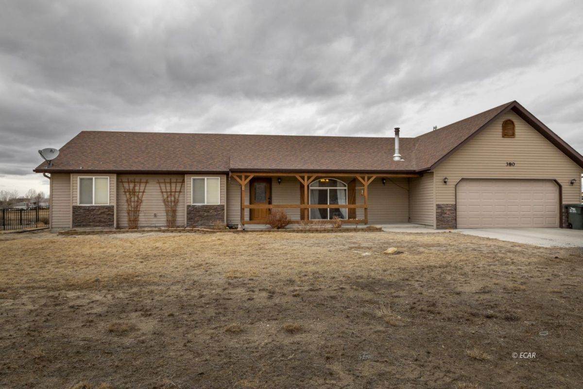 380 Lakkeport Drive - Photo 1