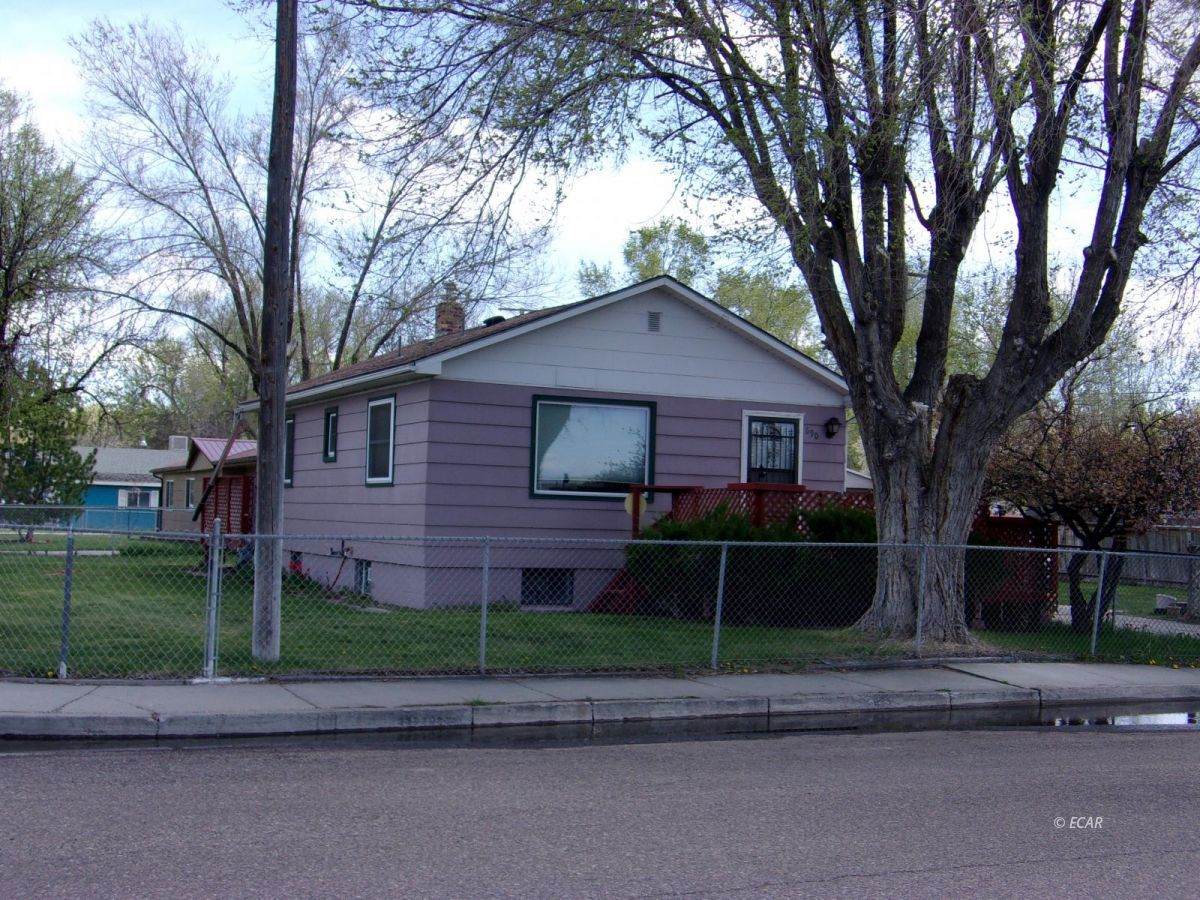 690 Front Street - Photo 1