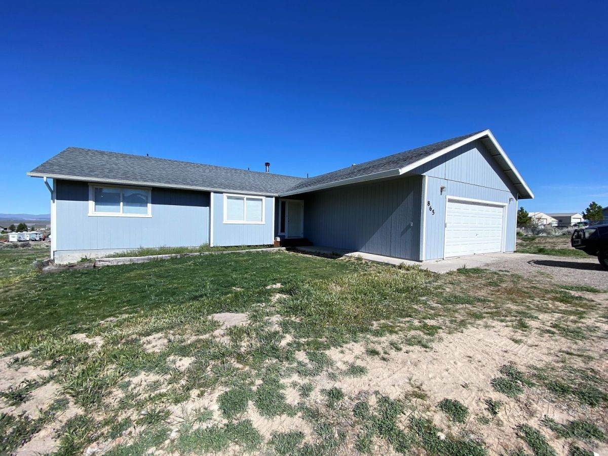865 Black Oak Drive - Photo 1