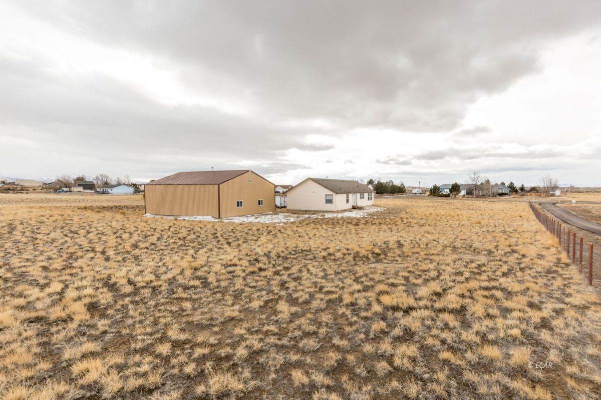 308 Lawndale Drive - Photo 1