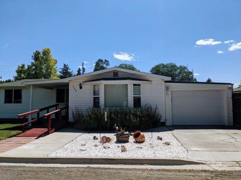 656 1st Street - Photo 1