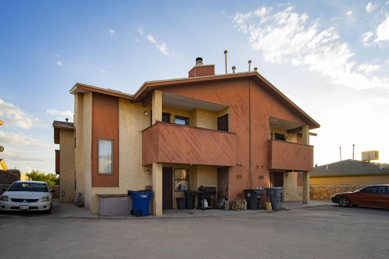 11604 Gordon Bays Way - Photo 1