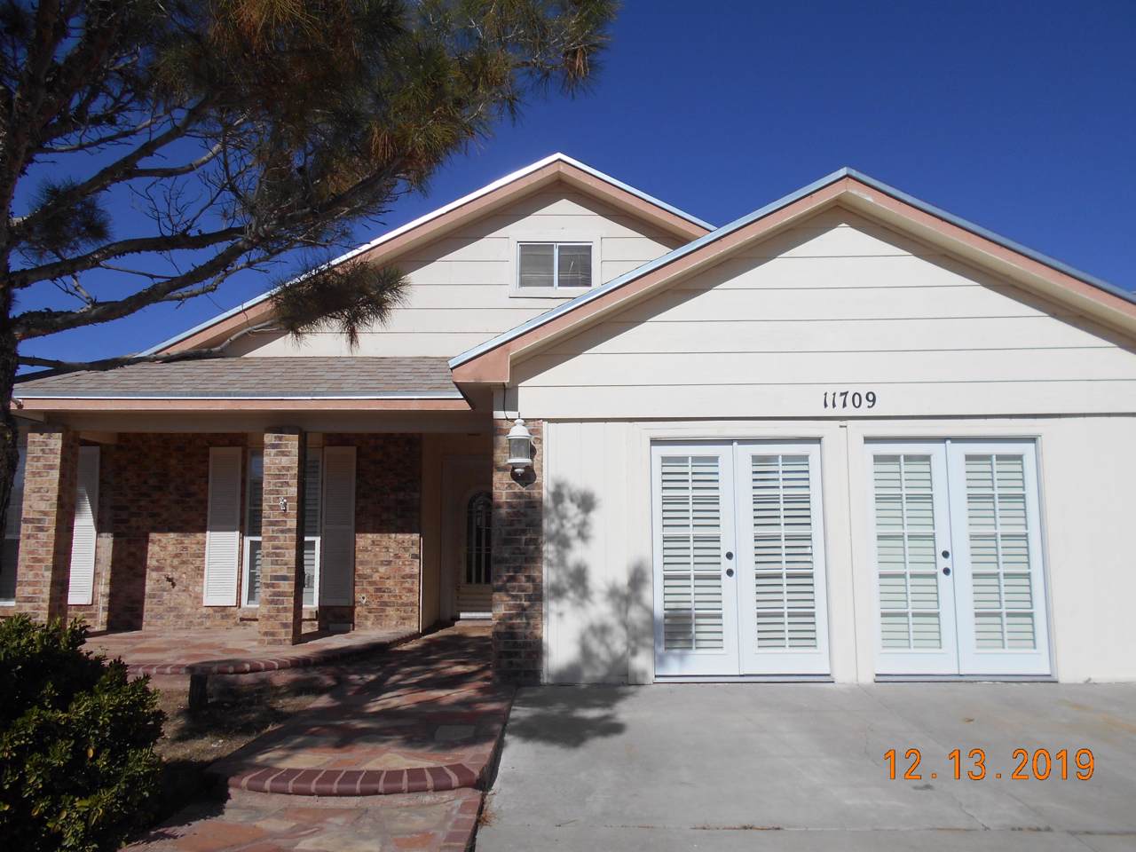 11709 Gwen Evans Lane - Photo 1