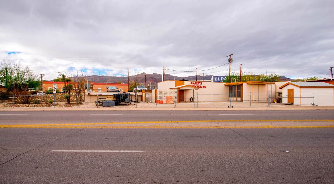 4705 Pershing Drive - Photo 1