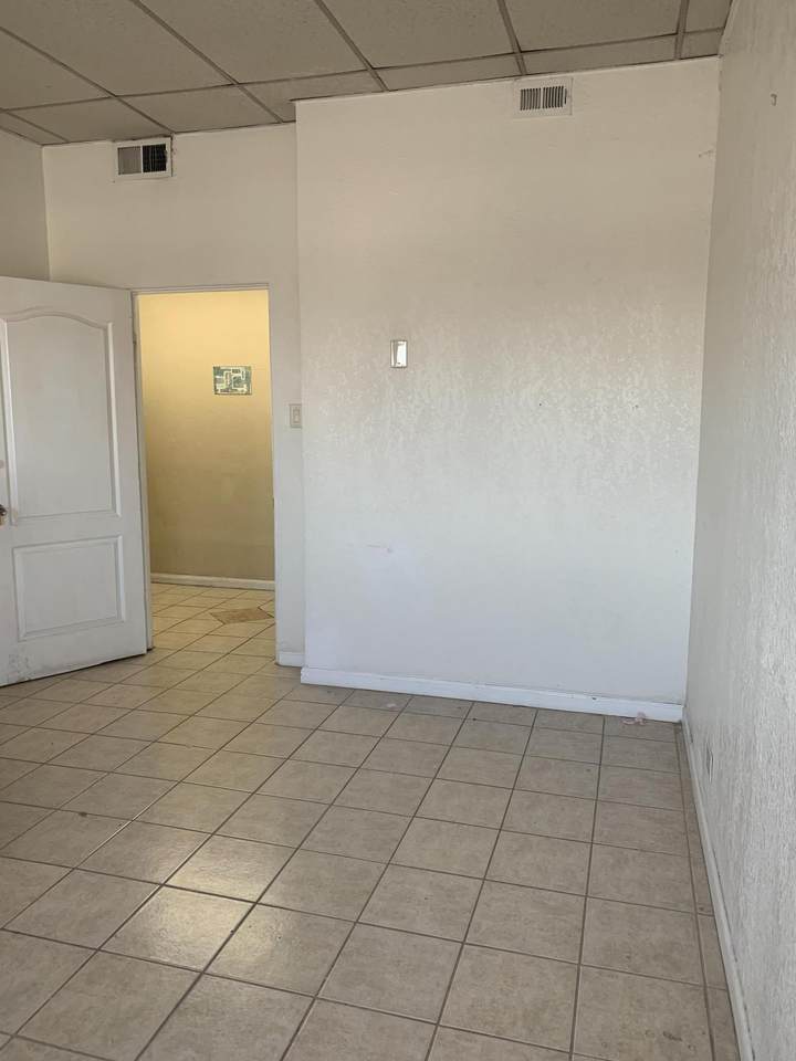812 Virginia Street - Photo 1
