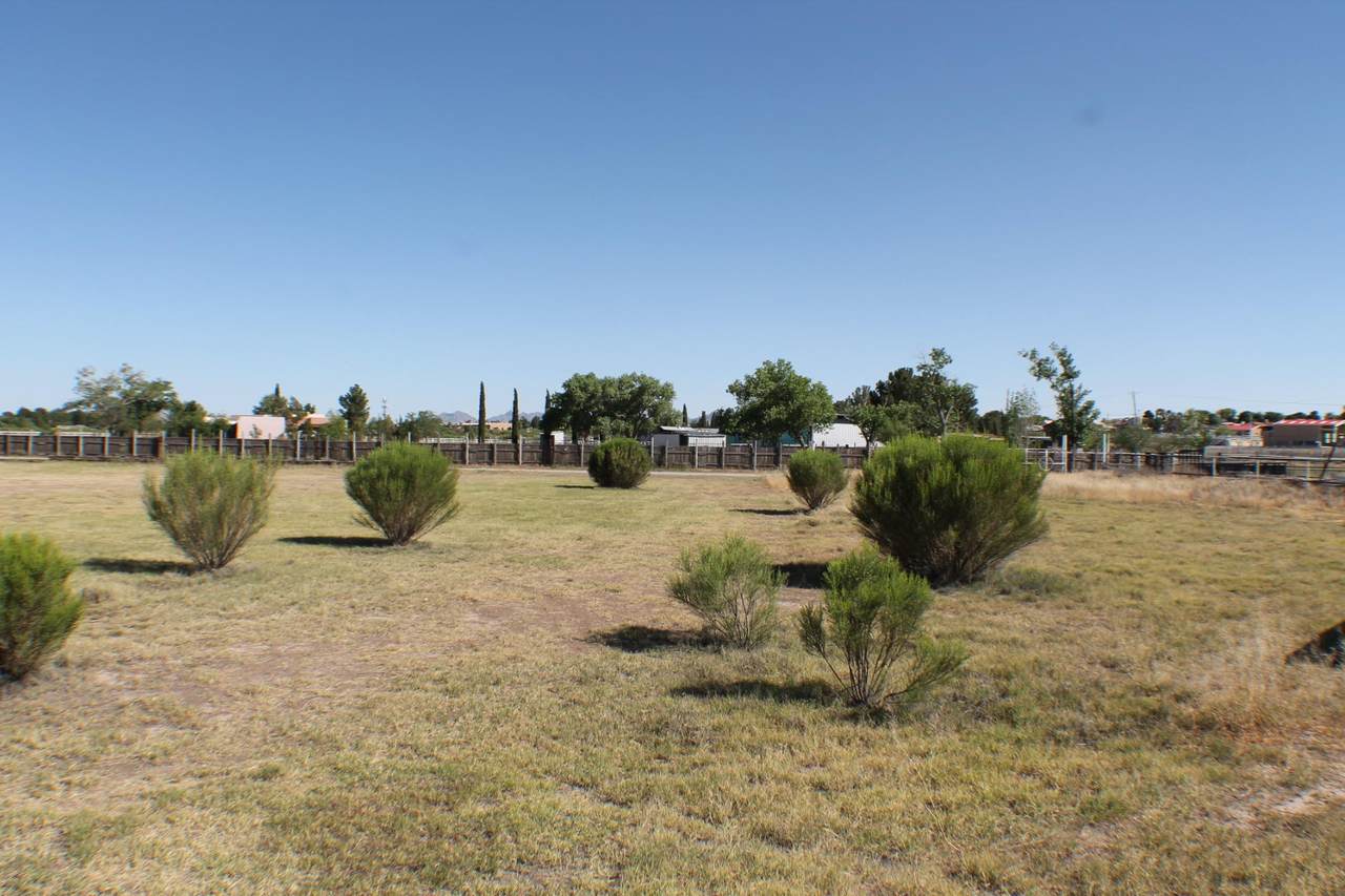 5754 Crawford Road - Photo 1