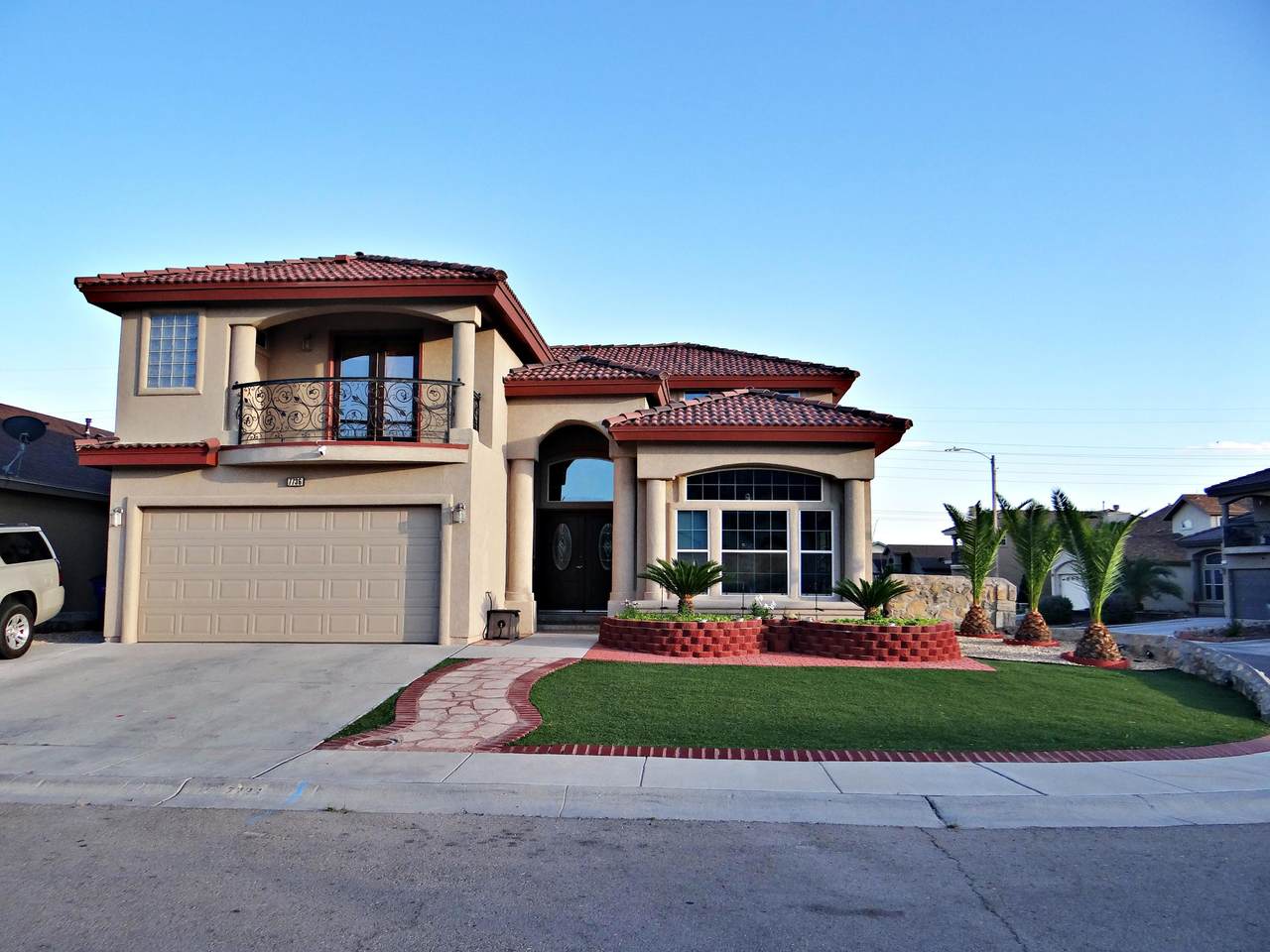 7736 Bartlett Landing Court - Photo 1