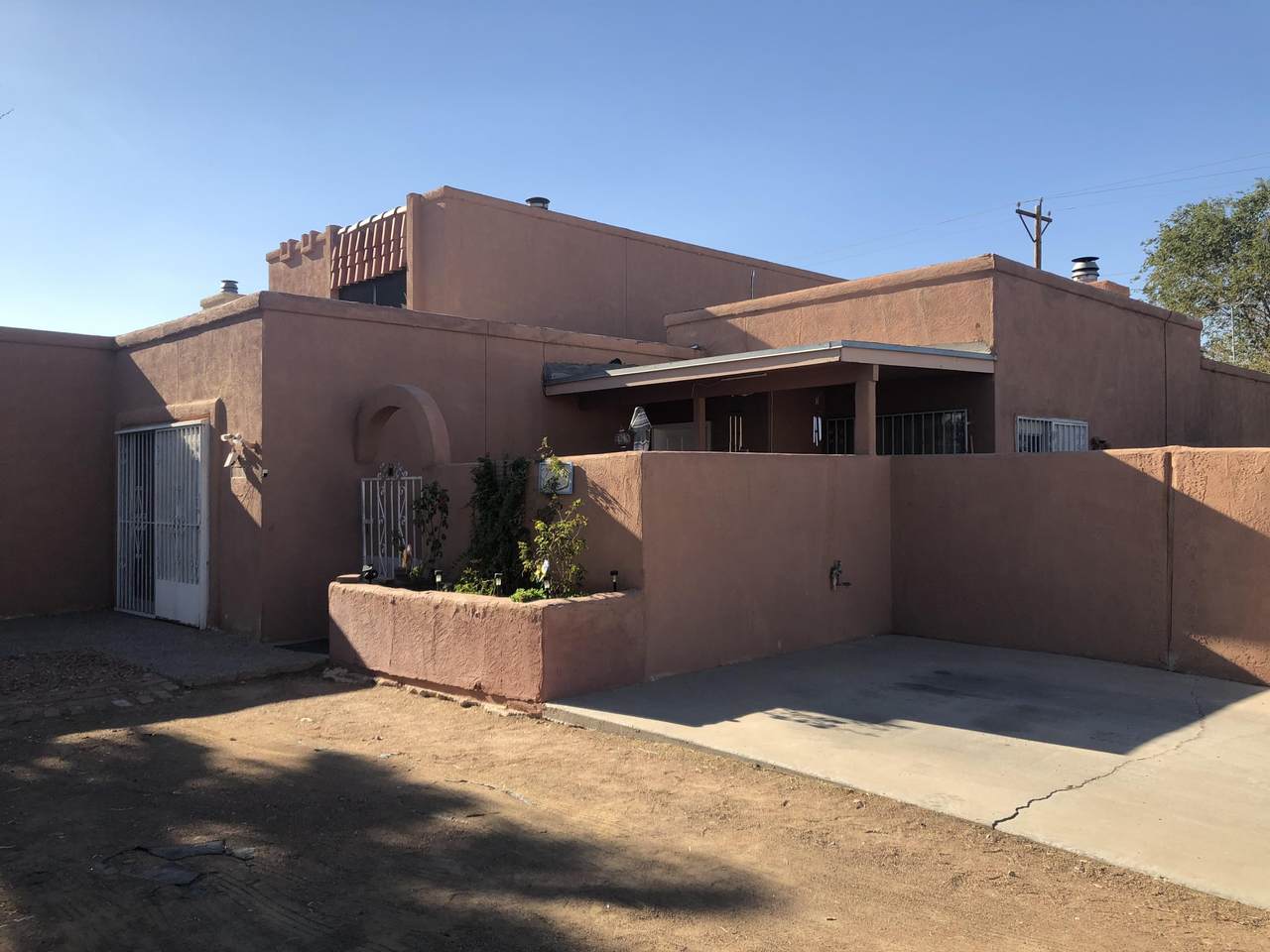 501 Redd Road - Photo 1