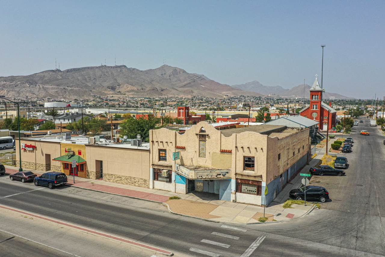 3031 Alameda Avenue - Photo 1