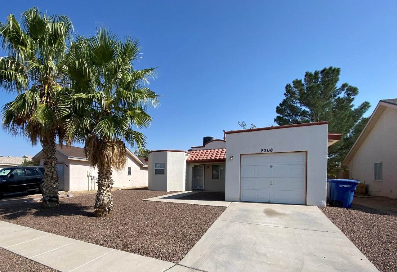2208 Tierra De Paz Way - Photo 1