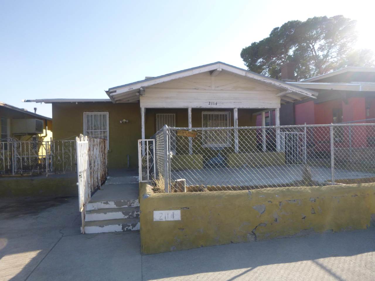 2114 Tremont Avenue - Photo 1