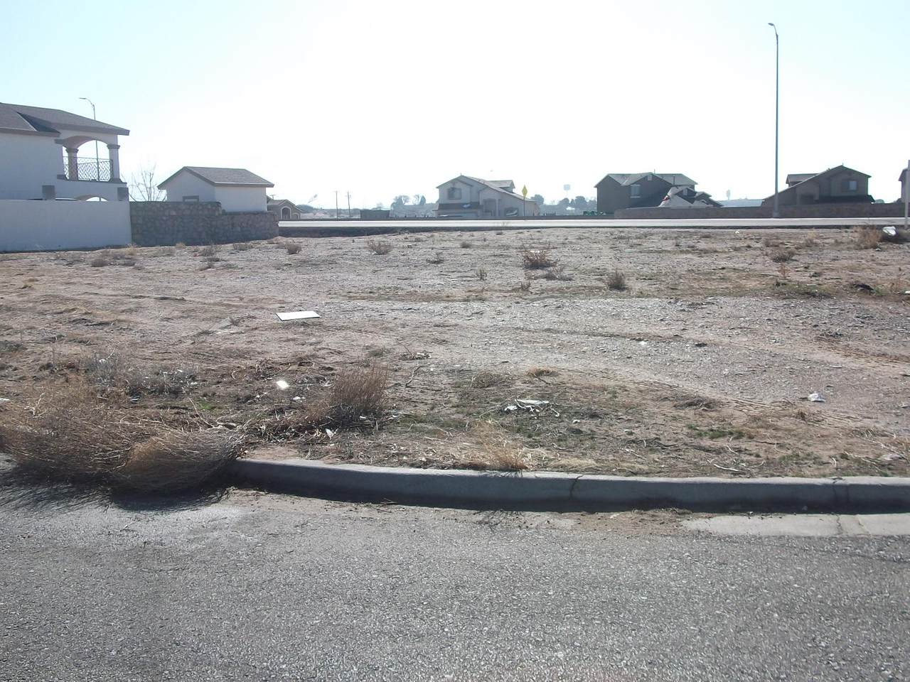 1200 Cravens - Photo 1