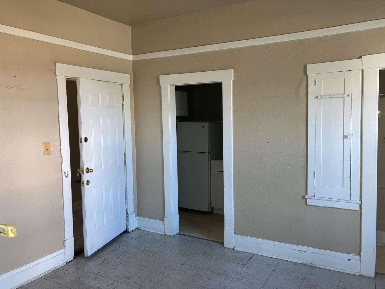 817 Myrtle Avenue - Photo 1