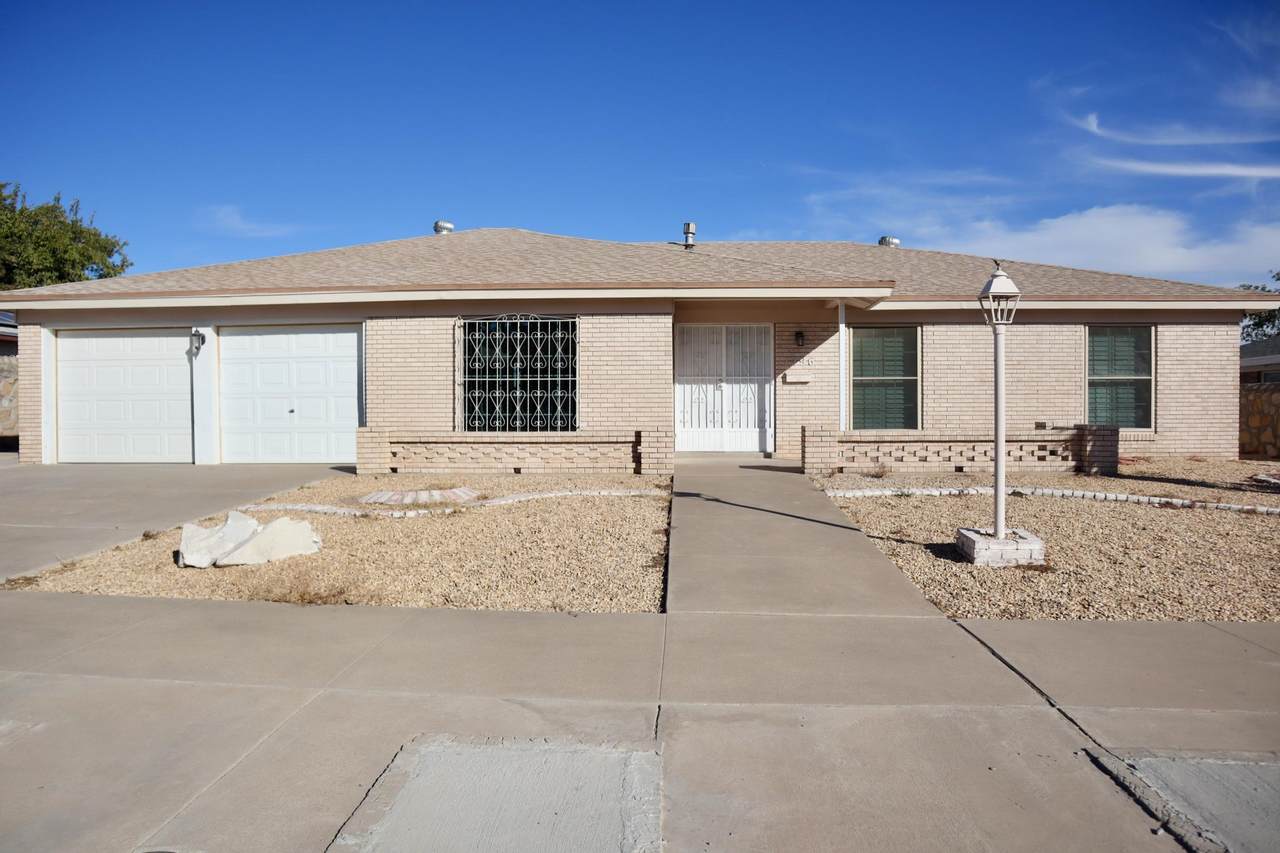 1296 Vista De Oro Drive - Photo 1