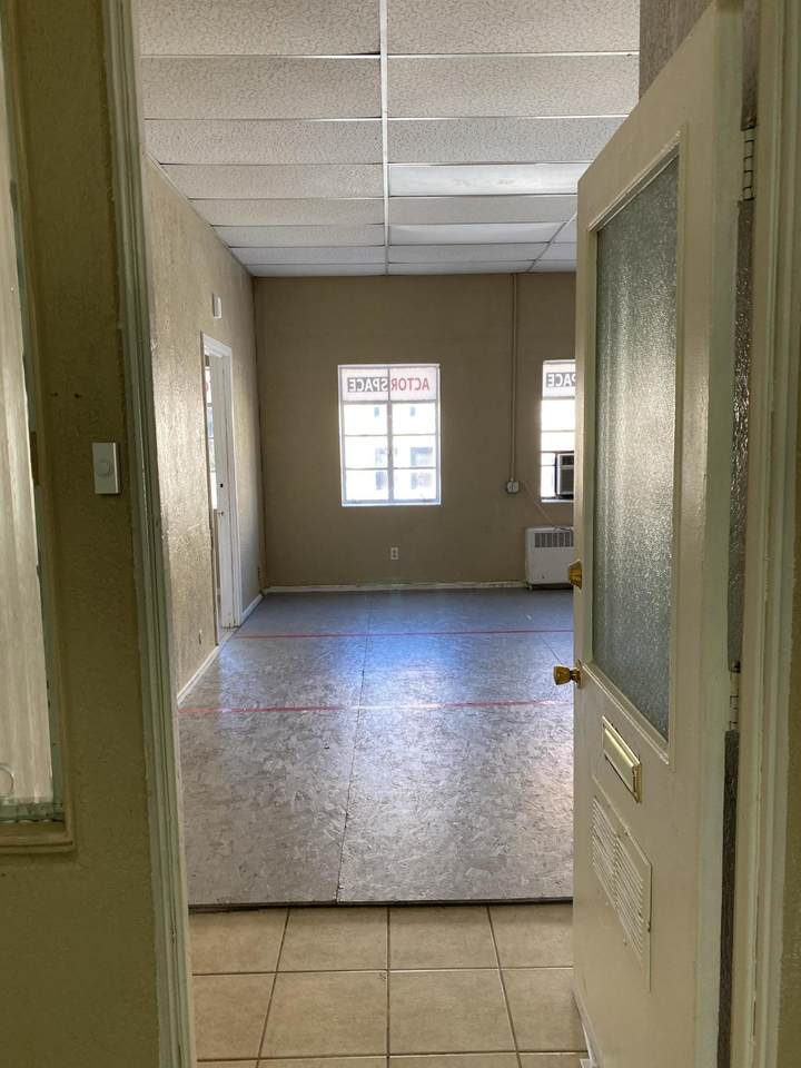 812 Virginia Street - Photo 1