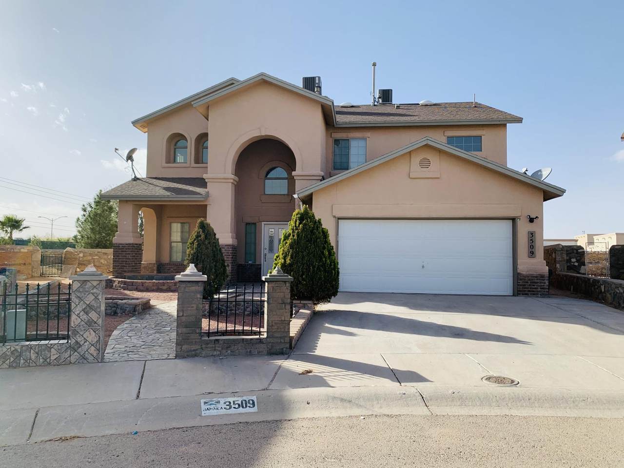3509 Tierra Bahia Drive - Photo 1