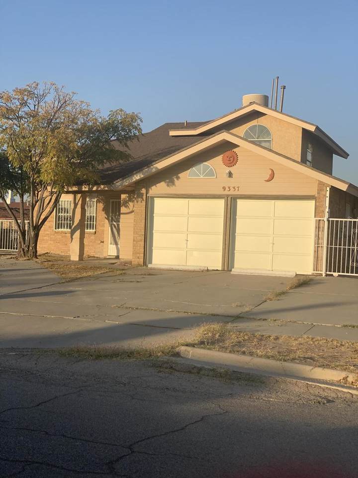 9337 Louvre Drive - Photo 1