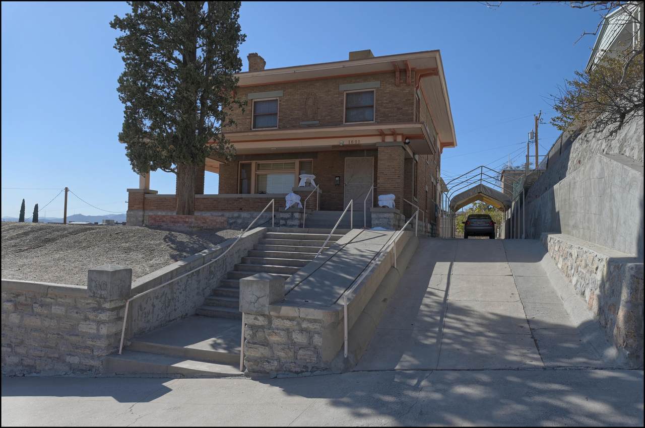 1601 Campbell Street - Photo 1