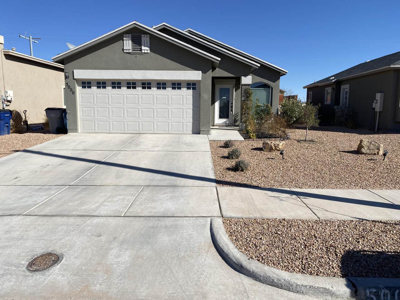 5000 Joe Castillo Street - Photo 1