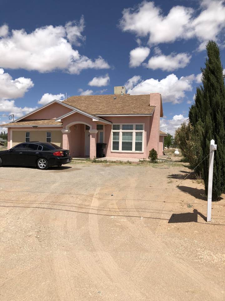 14821 Horizon Boulevard - Photo 1