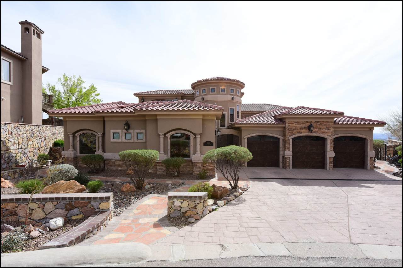 909 Via Penasco Lane - Photo 1