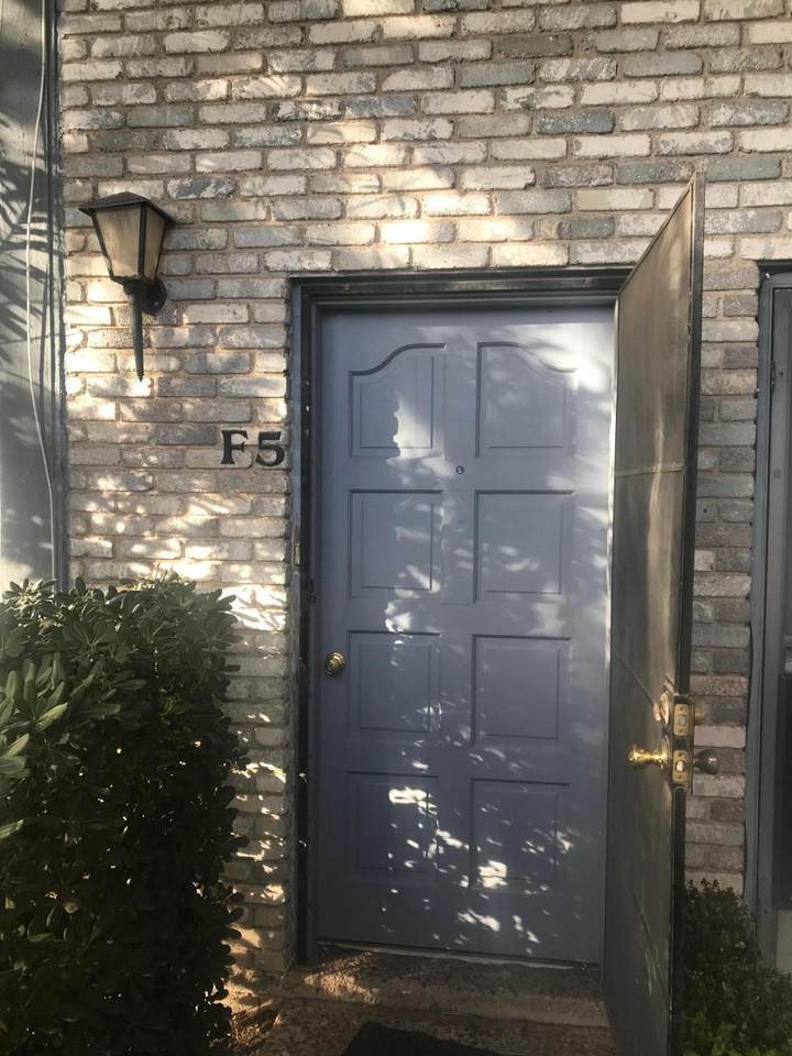 6700 Escondido - Photo 1