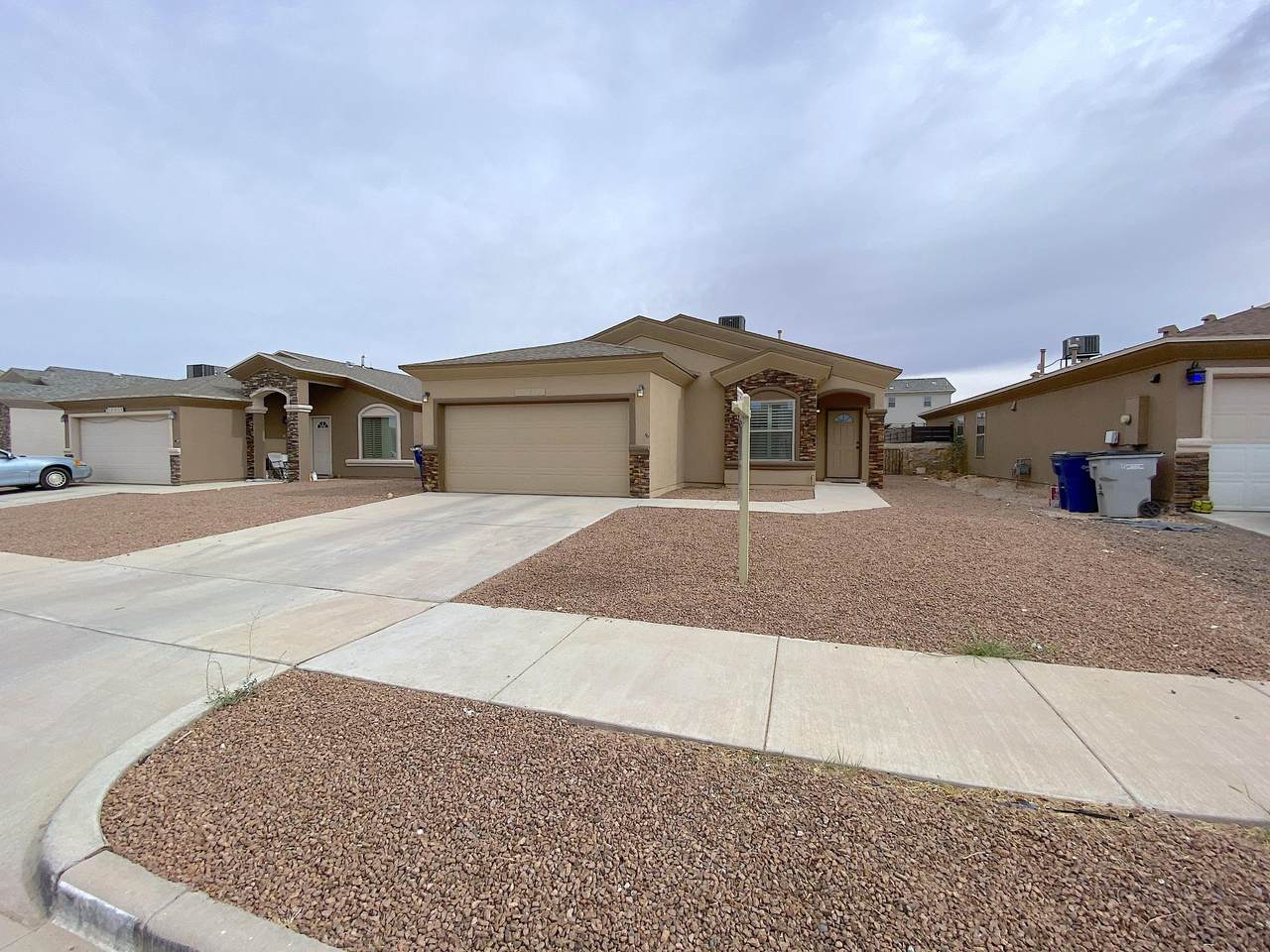 14817 Oldenberg Court - Photo 1
