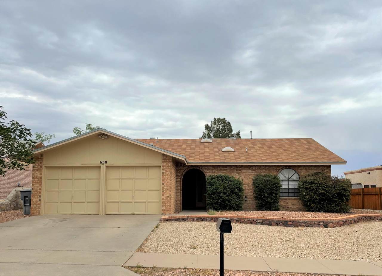 650 El Parque Drive - Photo 1