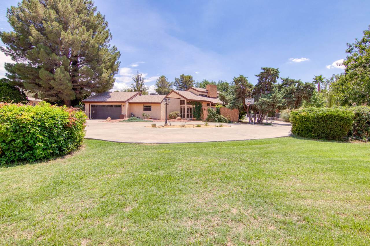 5476 La Estancia Circle - Photo 1